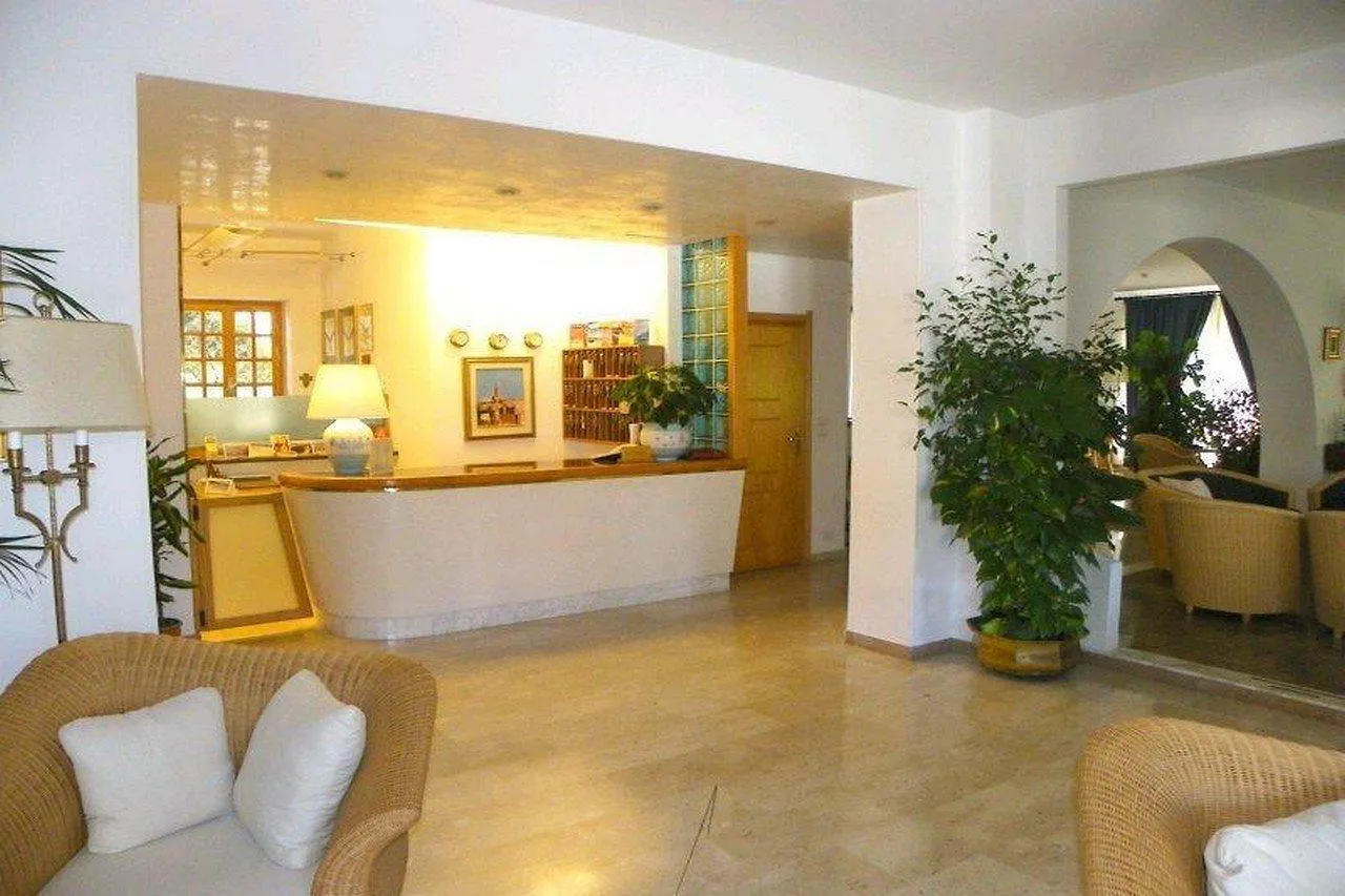 Hotel La Playa Alghero 3*,
